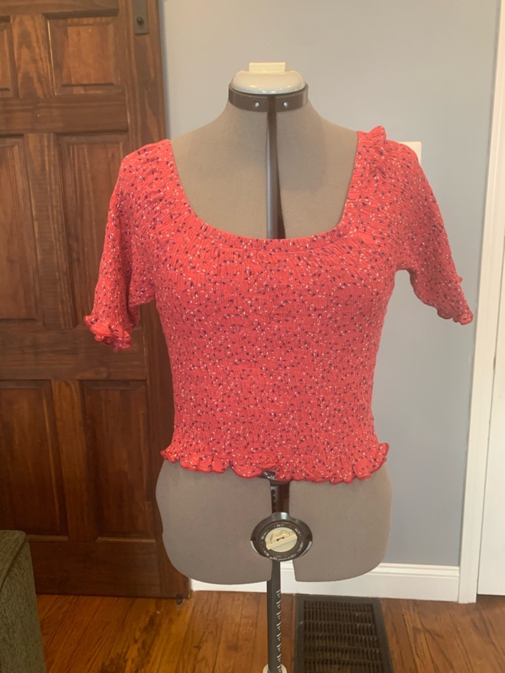 NATURAL LIFE Coral Smocked Square-Neck Crop Top XL